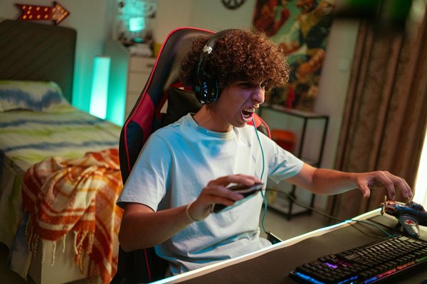 Comment configurer un serveur mail sécurisé pour une petite entreprise ?